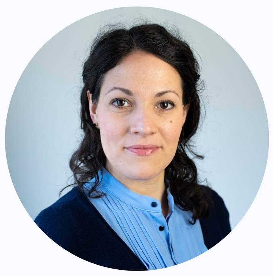 Démann Judit  Ingatlanközvetítő  Velence